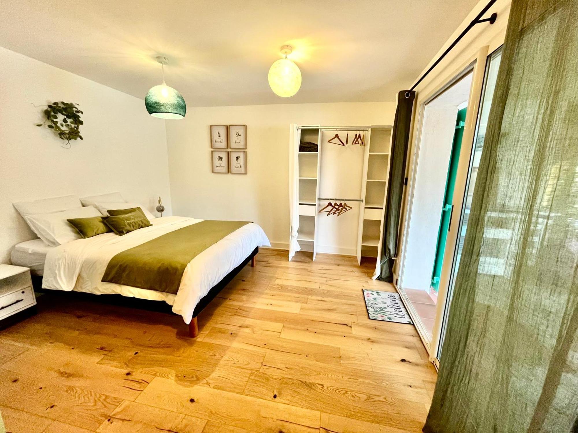 Domaine Colibri En Provence Hotel Pujaut Luaran gambar