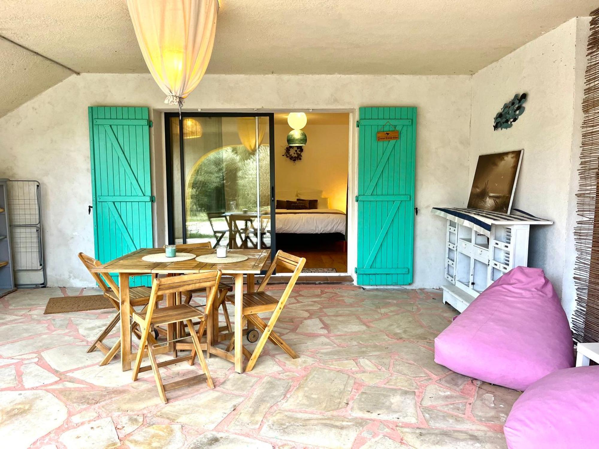 Domaine Colibri En Provence Hotel Pujaut Luaran gambar