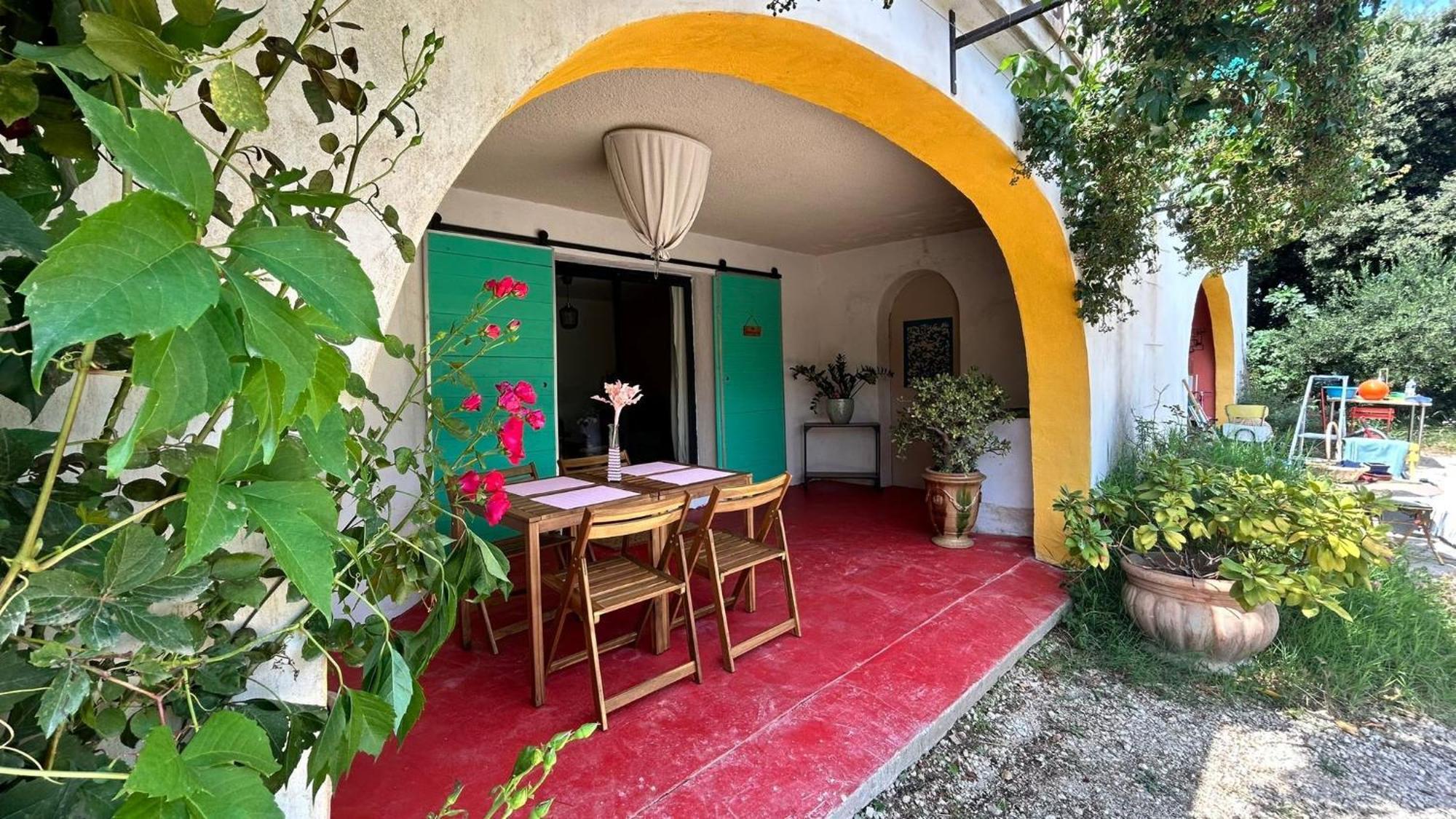 Domaine Colibri En Provence Hotel Pujaut Luaran gambar